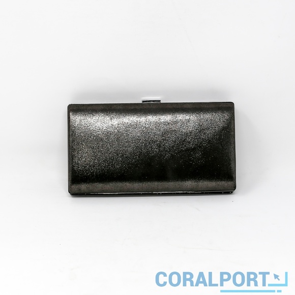 INC International Concepts Luciee Small Clutch - Picture 3 of 4